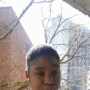 Meet your Posher, Pamela kem